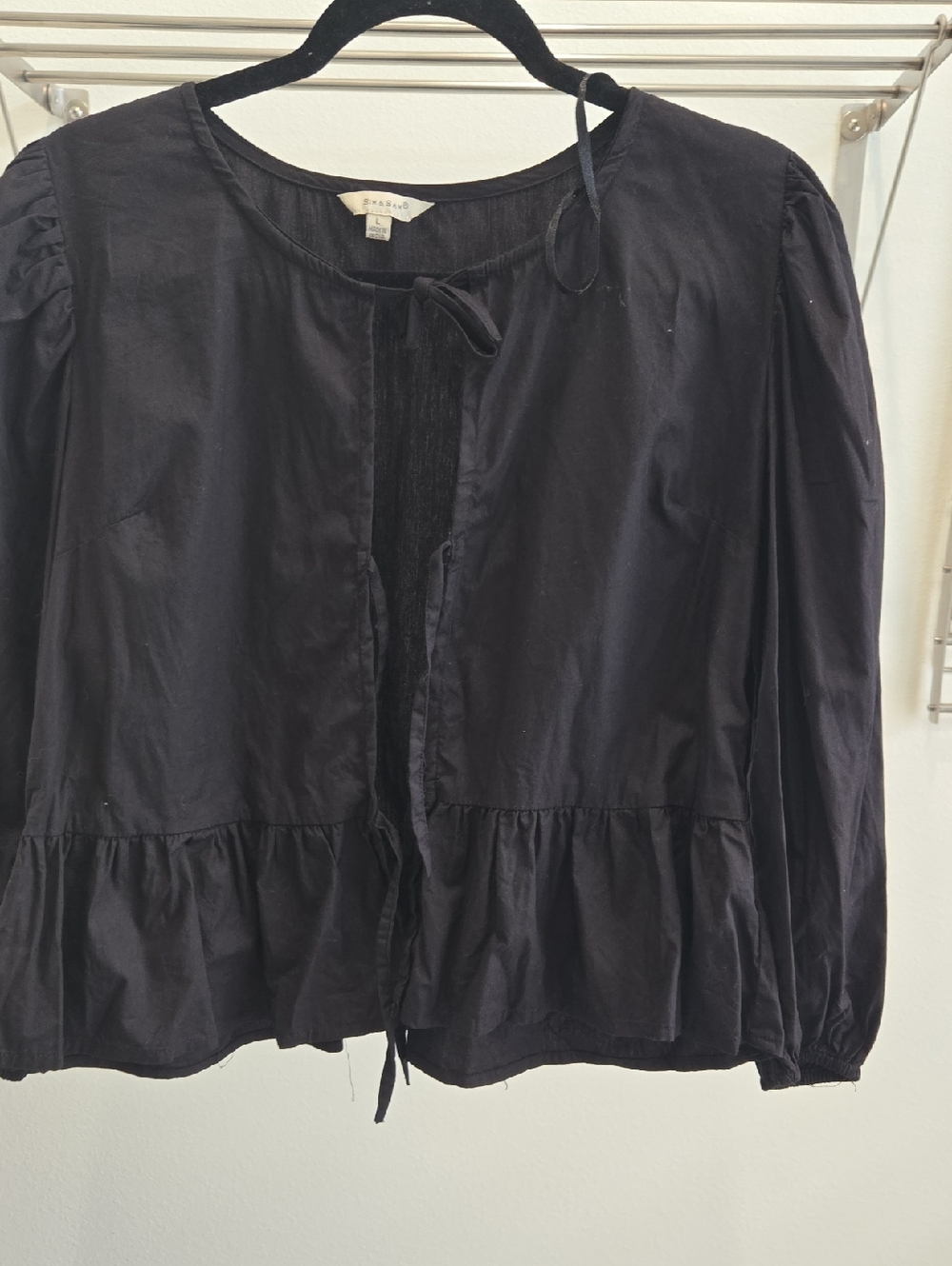 Bagatelle Black Tie-Front Peplum Blouse